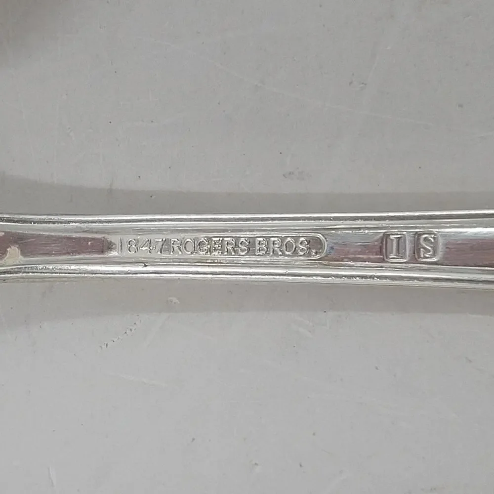 Rogers Brothers Silverplate‎ Eternally Yours Coquette 5 Piece Setting 3-8